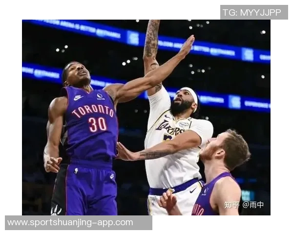 湖人防守显著提升本场仅让猛龙得93分创赛季新低 湖人防守显著提升本场仅让猛龙得93分创赛季新低