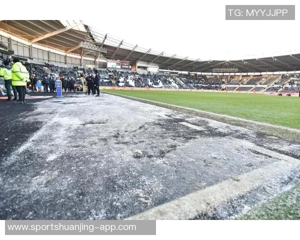 赫尔城赛前18分钟宣布比赛取消引发沃特福德强烈不满质疑决策合理性 赫尔城赛前18分钟宣布比赛取消引发沃特福德强烈不满质疑决策合理性